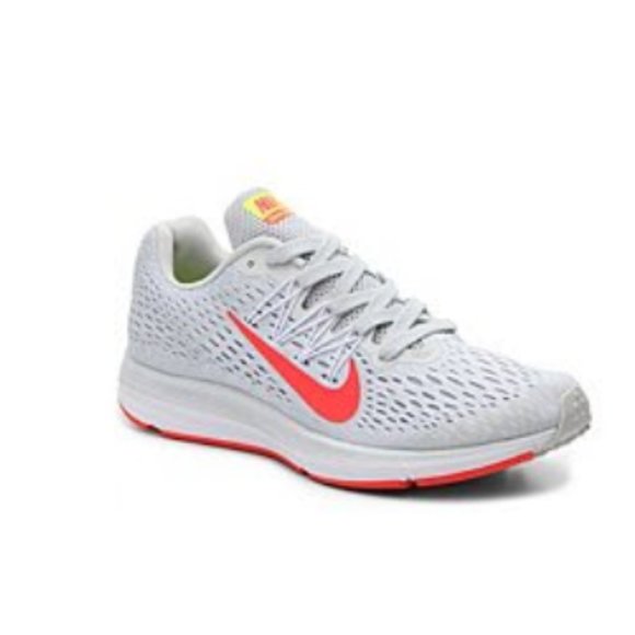 NIKE ZOOM WINFLO 5 RUNNING SHOE - Picture 1 of 9
